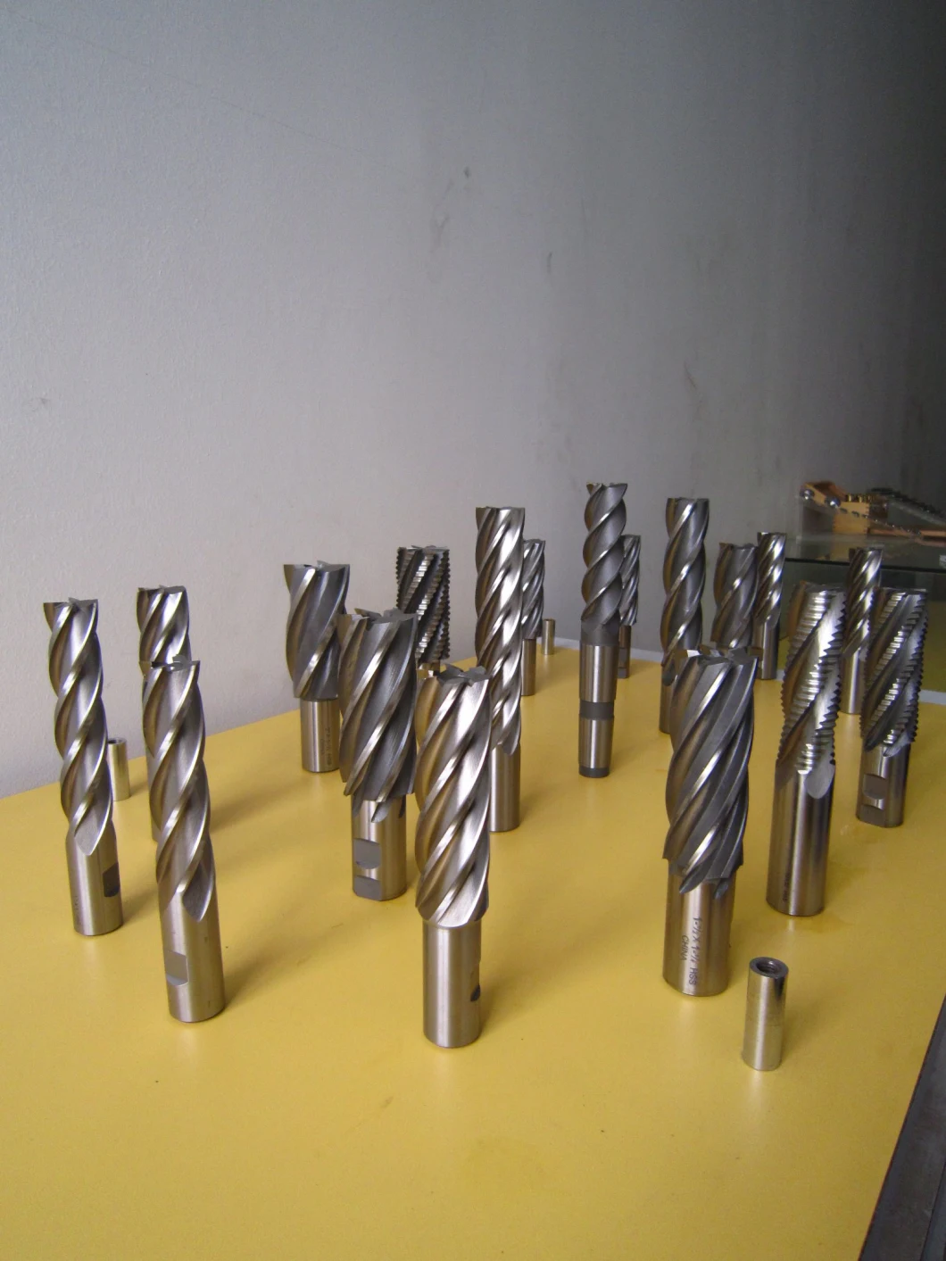 4 Flute Single End Mill